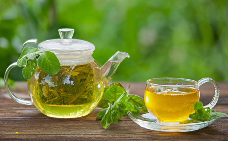 با عصاره چای سبز و ورزش کبد چرب درمان کنید