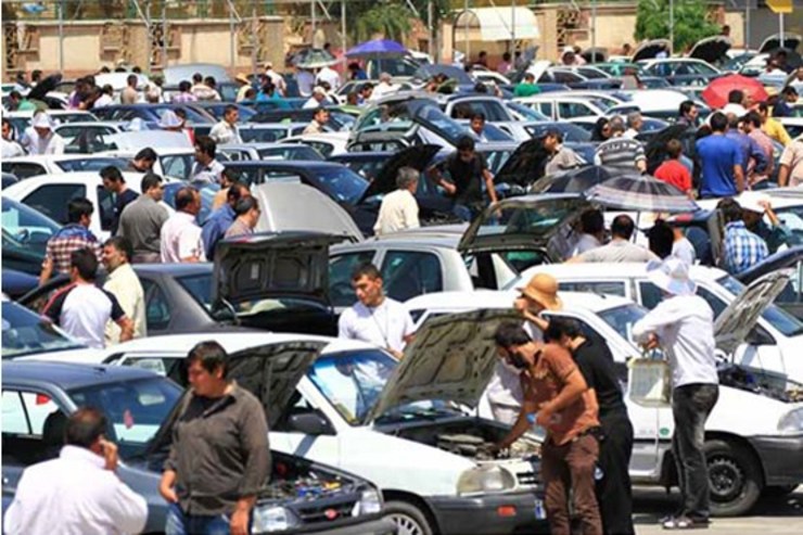 قیمت خودرو در مشهد تا ۲۵ درصد کاهش یافت / بازار ماشین در رکود