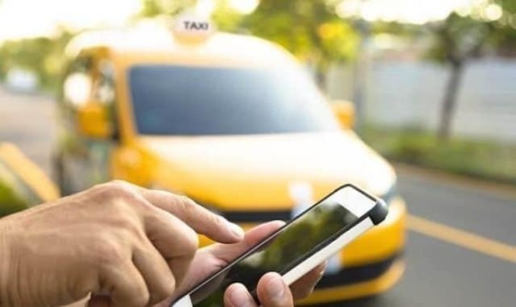 تاکسی‌های اینترنتی از ابتدای مهر تحت نظارت شهرداری قرار می‌گیرند