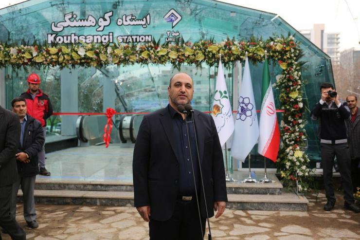 قول مساعد شهردار مشهد برای رفع کمبود واگن قطارشهری برای بانوان مشهدی