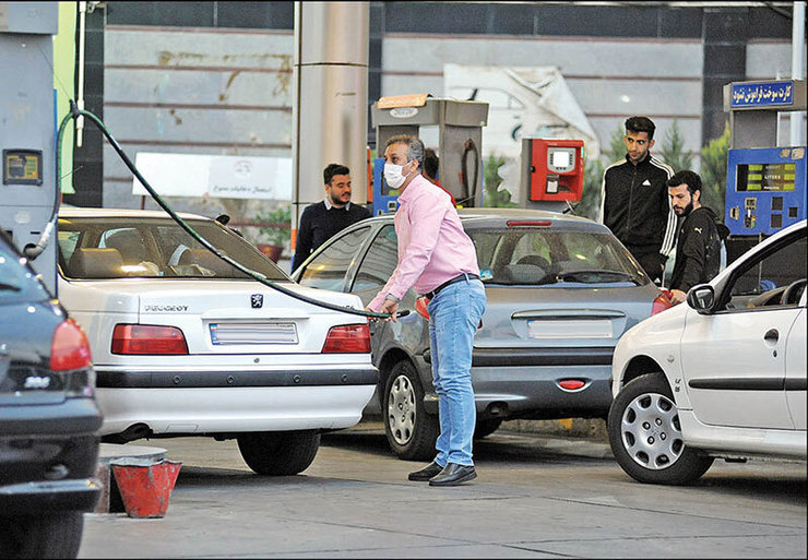 سهمیه بنزین به افراد فاقد خودرو تعلق می‌گیرد و قابل فروش است + جزئیات (۲ دی‌ماه ۱۴۰۰)