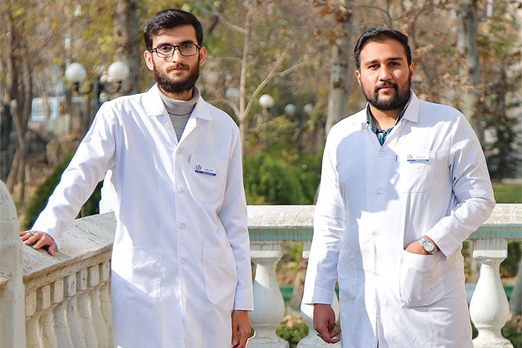 گروه جهادی دانشجویان علوم پزشکی مشهد در دوران کرونا سنگ‌تمام گذاشت