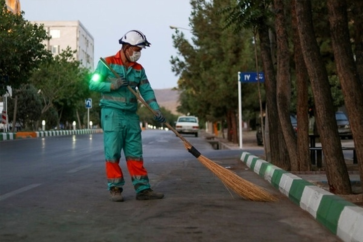 شهروند خبرنگار | سوال در مورد پوشش پاکبانان در منطقه ۳ مشهد