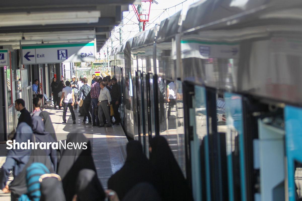 گلایه‌های شهروندان مشهدی از زمان اندک توقف خط یک مترو