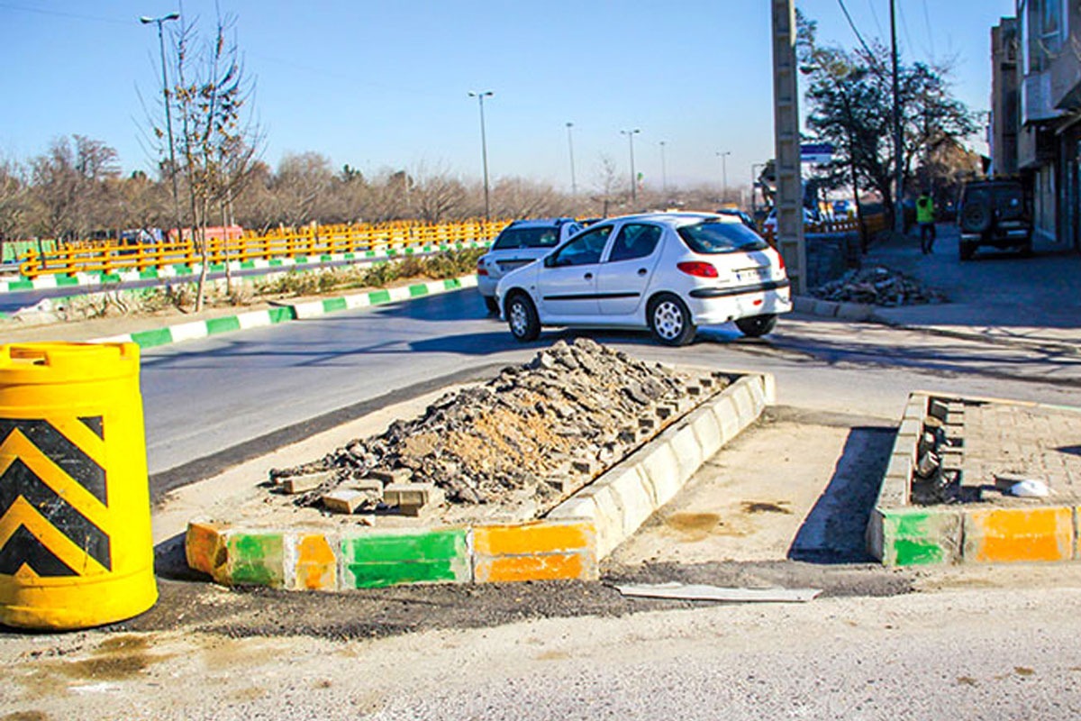 اصلاح ۱۲۹ معبر شهری در مشهد برای روان‌سازی ترافیک | ۴ میلیاردتومان برای اصلاح هندسی معابر هزینه شده است