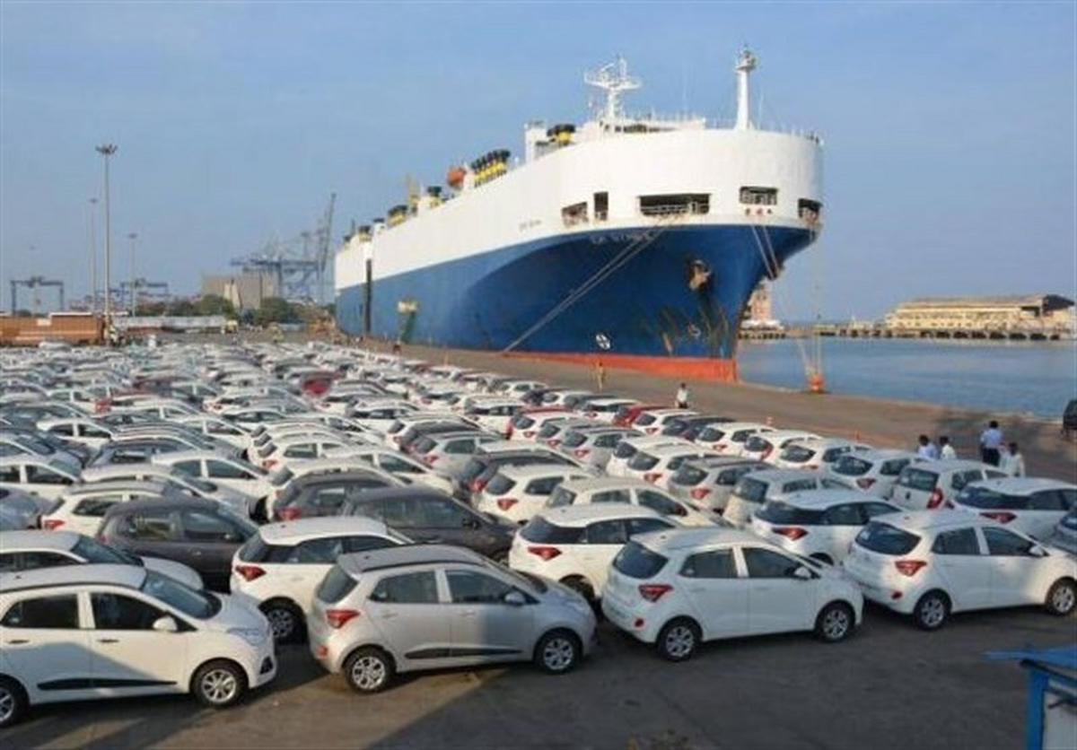 ابلاغ مجوز وزارت کشور برای واردات ۲۰۰۰ دستگاه خودروی سواری