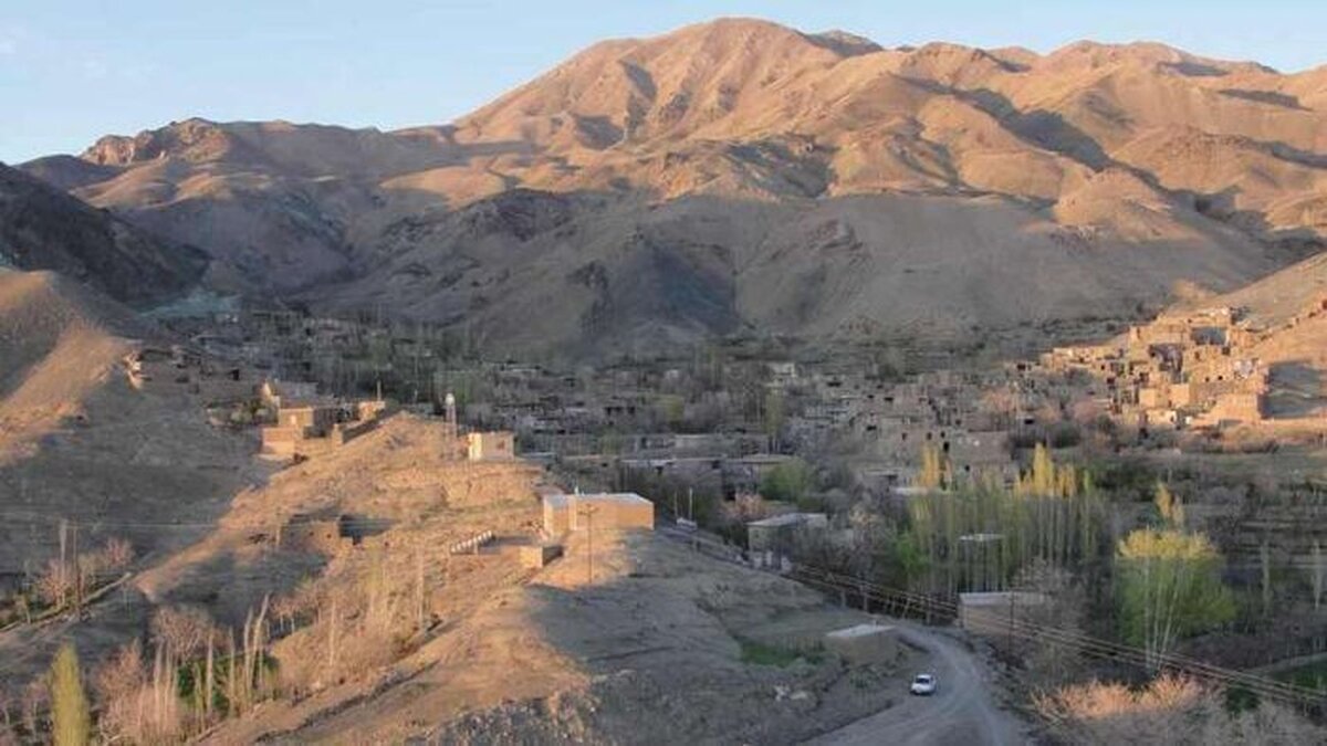 روستای آبرود تربت حیدریه به مشکل تامین آب خورد