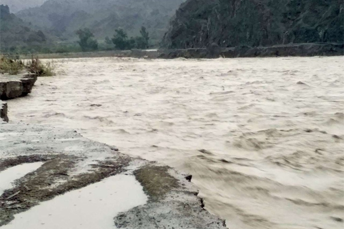 ویدئو | سیل در رودخانه ایرندگان خاش جاری شد