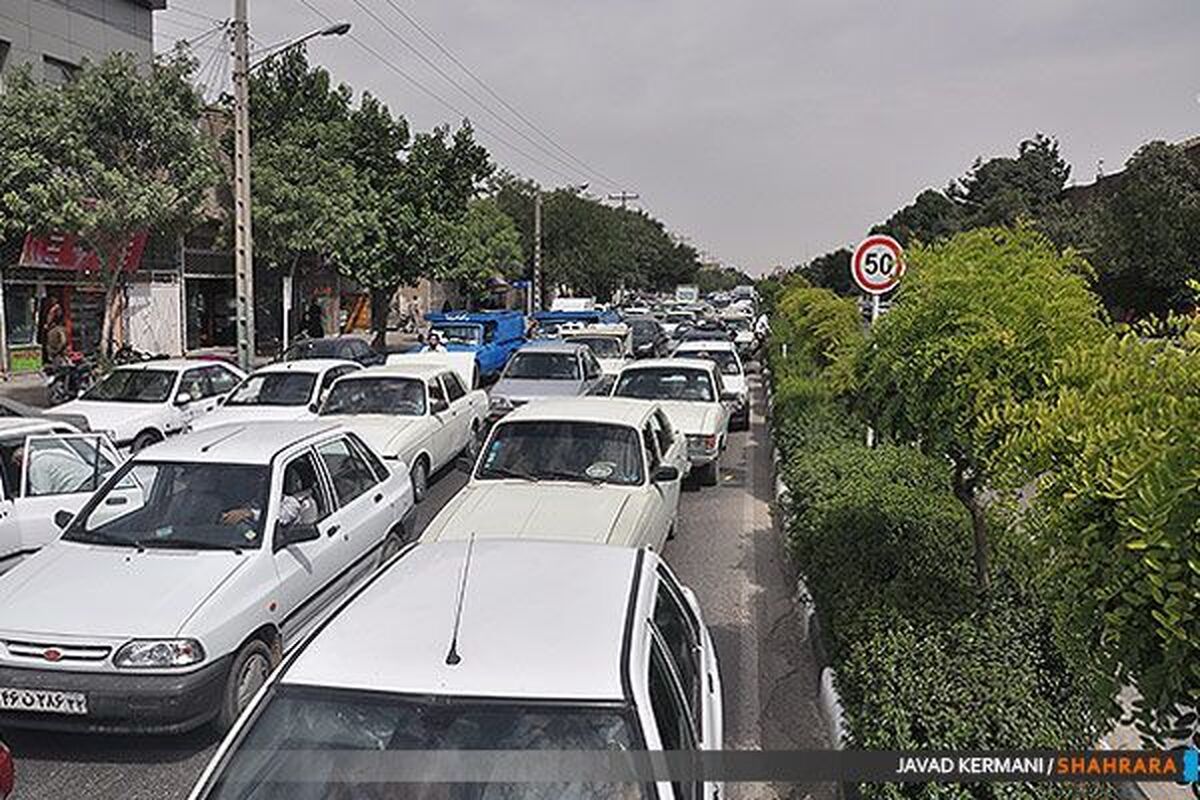 آخرین وضعیت ترافیکی مشهد | ترافیک متراکم در معابر احمدآباد، خیام و خیابان شیرازی ( یکم شهریور ۱۴۰۲)