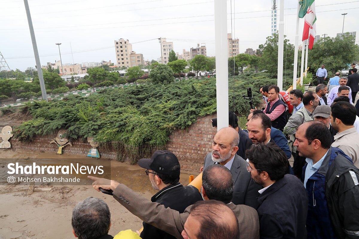 وزیر کشور با حضور در مناطق سیل‌زده مشهد: نوسازی و بازسازی بافت فرسوده منطقه سیدی در دستور کار دولت است+ فیلم