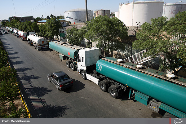 تانكر هاي نفت كش در بلوار شهيد كامياب