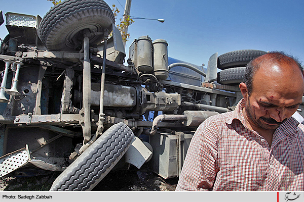 واژگوني تانکر حمل آب در بلوار انديشه مشهد 