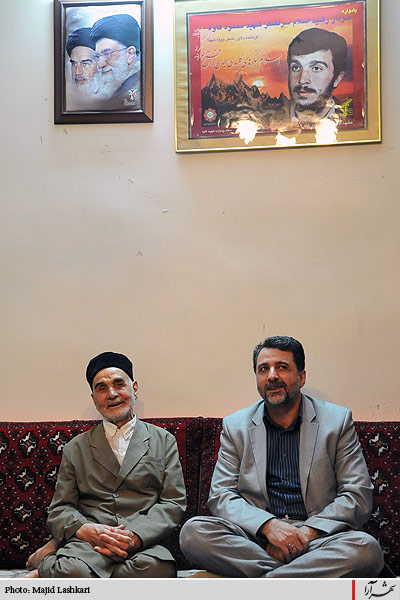 دیدار شهردار مشهد با پدر شهید کاوه