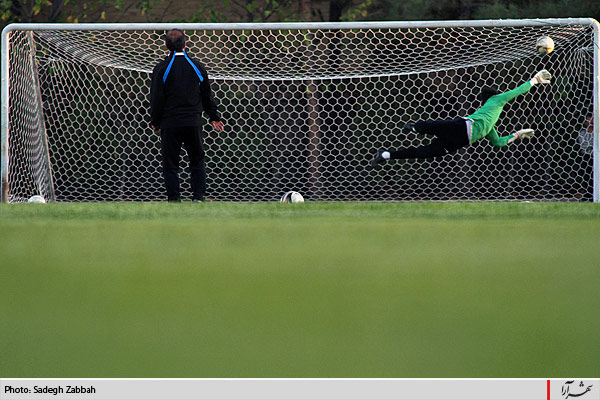 آغاز تمرينات تيم فوتبال ابومسلم با سرمربي جديد