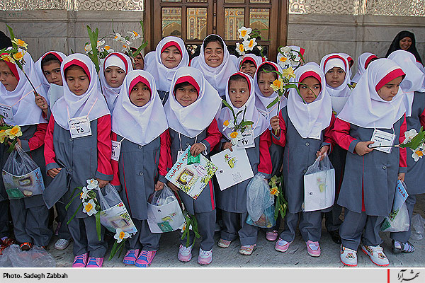 جشن شكوفه ها در حرم رضوي