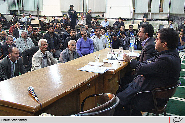 گفتگو و هم اندیشی شهردار مشهد با شهروندان منطقه رضاشهر