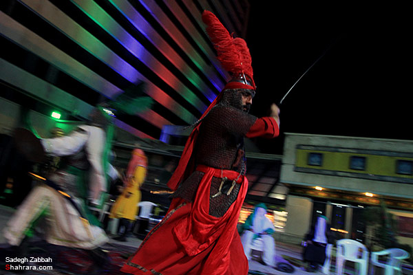 اجرای تعزیه امام حسین (ع) 