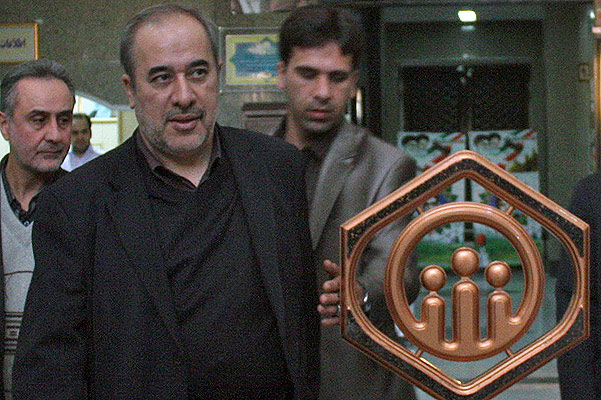 بازدید استاندار از دستگاههای اجرایی