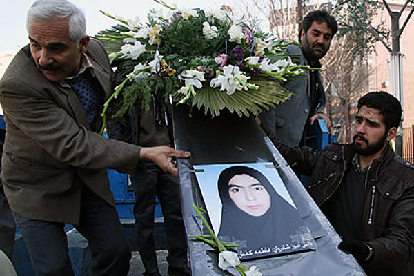 تشییع پیکر 3 دانش آموز کاروان راهیان نور