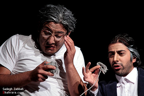  اجراي نمايش حفره روباه