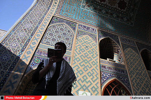 مراسم معنوي اعتكاف در مسجد گوهرشاد