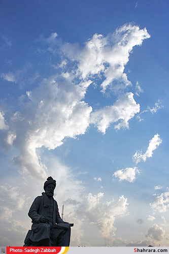 تنديس فردوسي