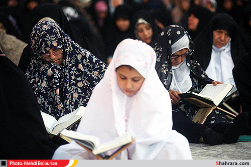 محفل انس با قرآن در حرم رضوي