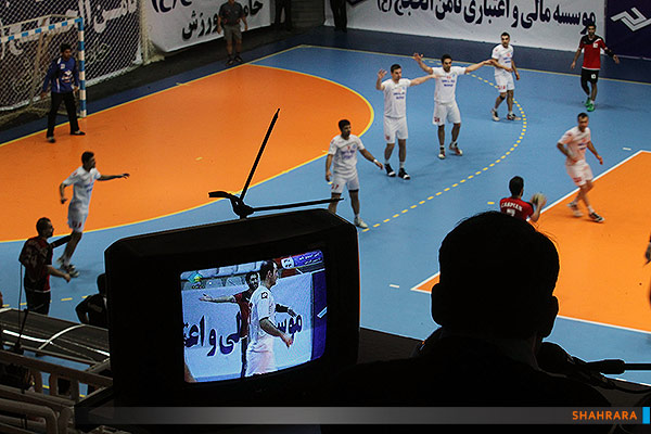 هندبال ثامن الحجج و کاسپین