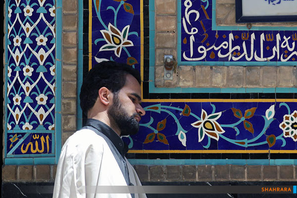 مراسم معنوی اعنکاف در حرم امام رضا(ع)