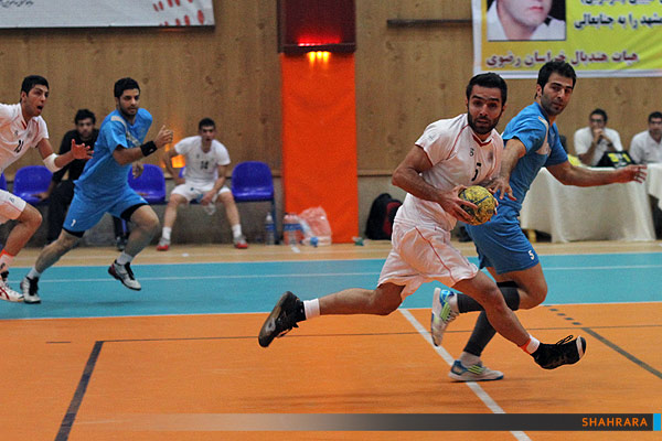 ثامن الحجج (ع) و نیروی زمینی