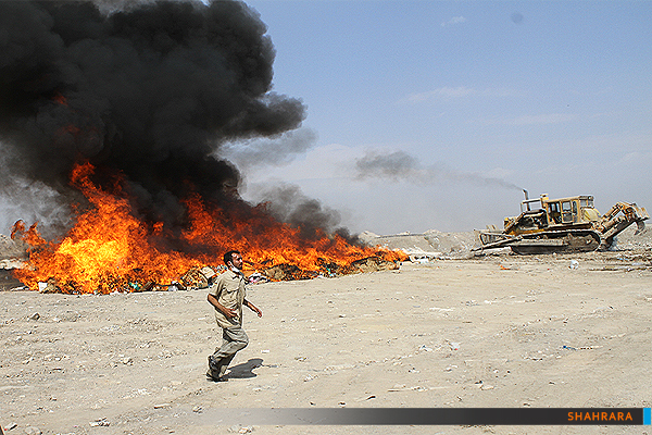 انهدام 30 تن کالای قاچاق وغیر بهداشتی درمشهد