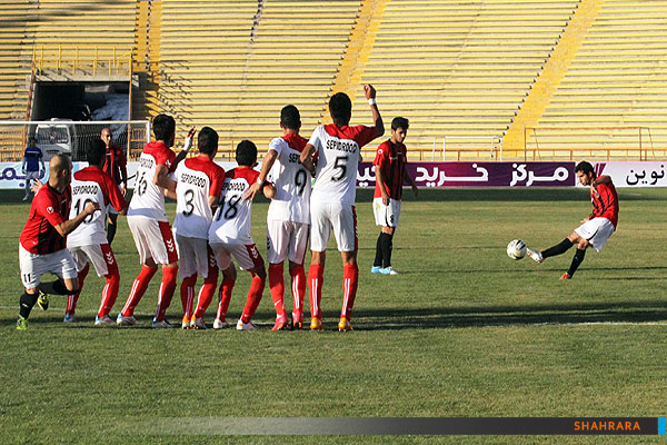  سیاه جامگان خراسان وسپیدرودرشت 