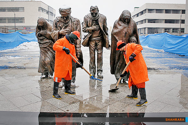 بارش اولین برف پاییزی در مشهد/1