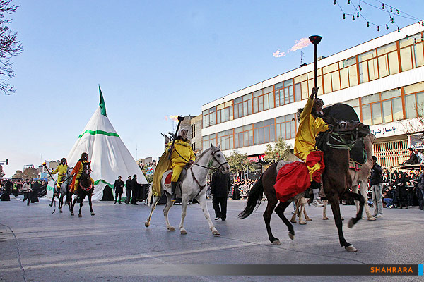 تعزیه ظهر عاشورا در چهارراه لشکر