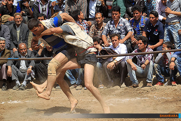 مسابقات کشتی چوخه گرماب