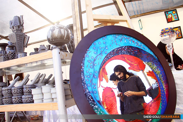 هنر که تاج سر آفرینش است