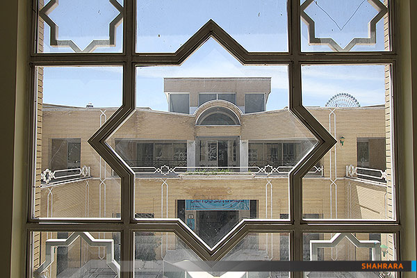 نگین منطقه 11