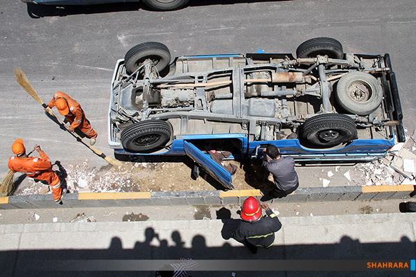 تصادف در زیرگذر میدان امام حسین