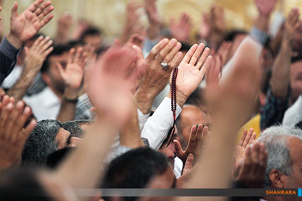 جشن نیمه شعبان در حرم رضوی