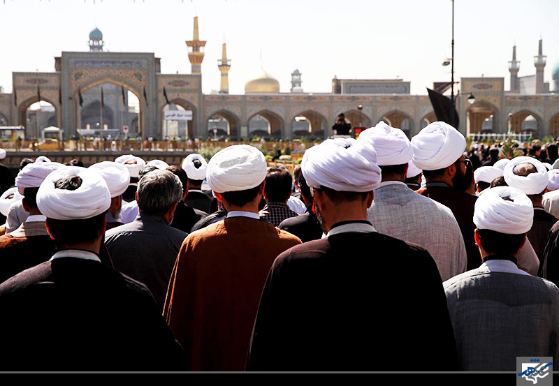 تشرف عزادارن مکتب جعفری به حرم رضوی 