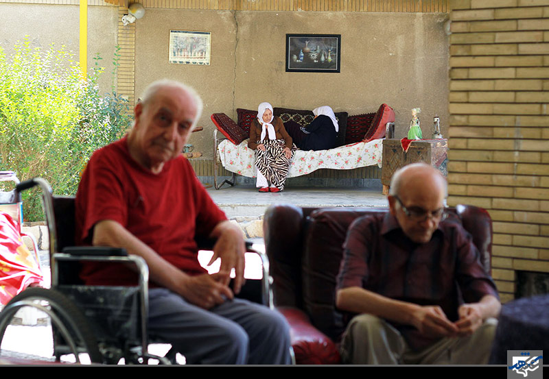 پدران و مادران فراموش شده 