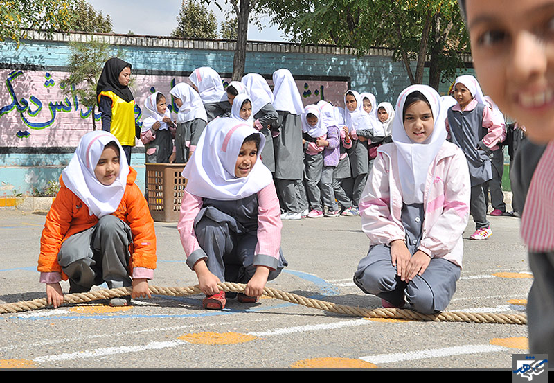 روز جهانی کودک در دبستان استقلال