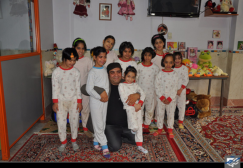 هنرمندان در آسایشگاه فتح المبین