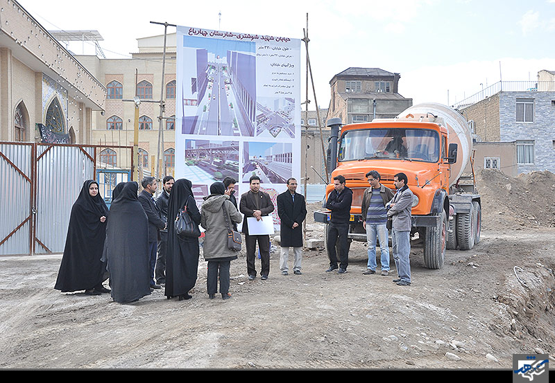بازدید خبرنگاران از پروژه های منطقه ثامن