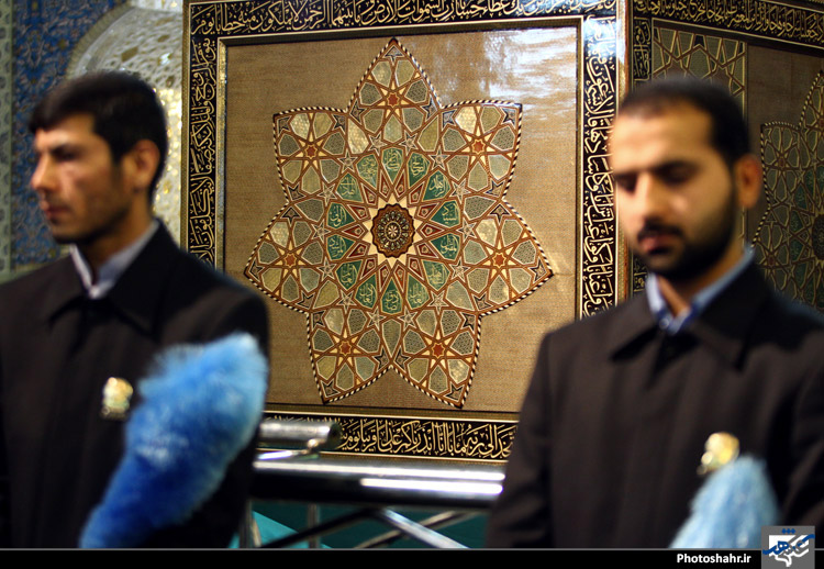 مراسم بدرقه صندوقهای ضریح امامین جوادین(ع) در حرم مطهر رضوی 