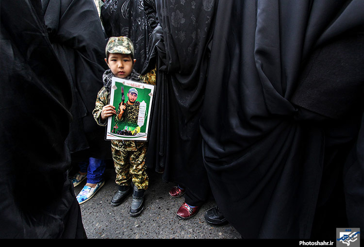 تشییع پیکر سه شهید مدافع حرم در مشهد