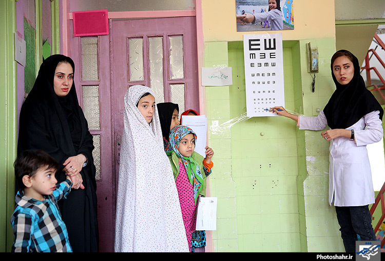 غربالگری پزشکی کودکان حاشیه شهر توسط دانشجویان پزشکی