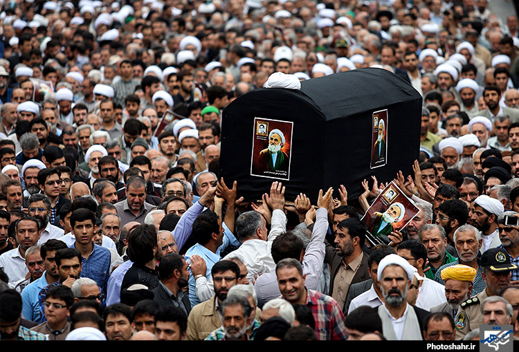   مراسم تشییع پیکر آیت الله خزعلی در مشهد 