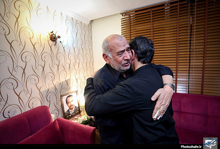 در انتظار پیکر حاجی