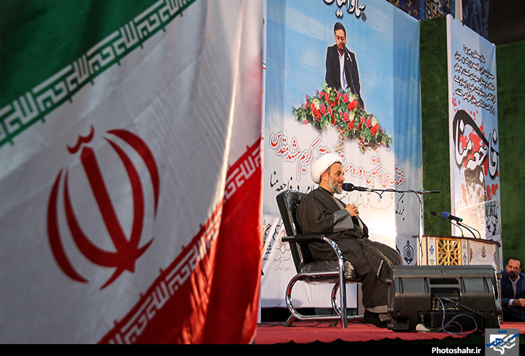 گرامیداشت چهلمین روز درگذشت قربانیان فاجعه ی منا